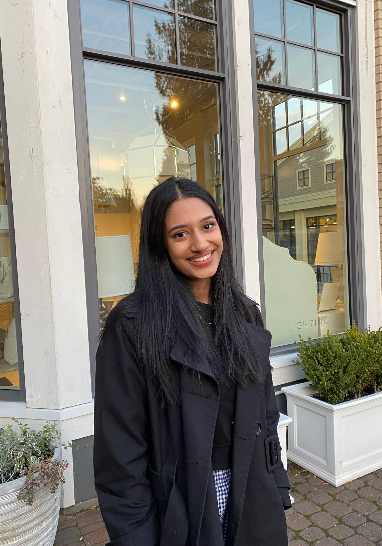 Anisha Johal Headshot